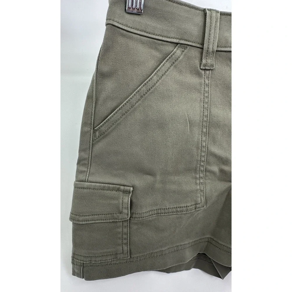 Hollister Ultra High Rise Olive Green Cargo Mom Women's Shorts Size 1/0 New